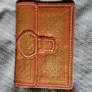 Beautiful Moroccan leather purse/wristlet vintage 1960s